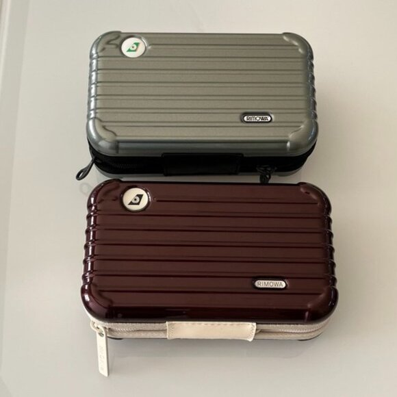 NEW Set of 2 RIMOWA Business Class Amenity Case His/Hers - Picture 3 of 6